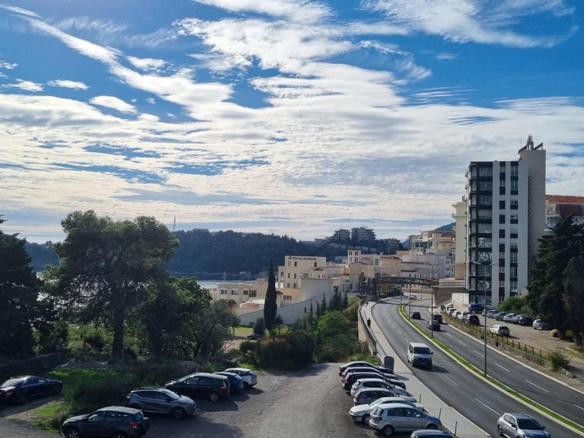 Becici -Lux Apartman Εξωτερικό φωτογραφία
