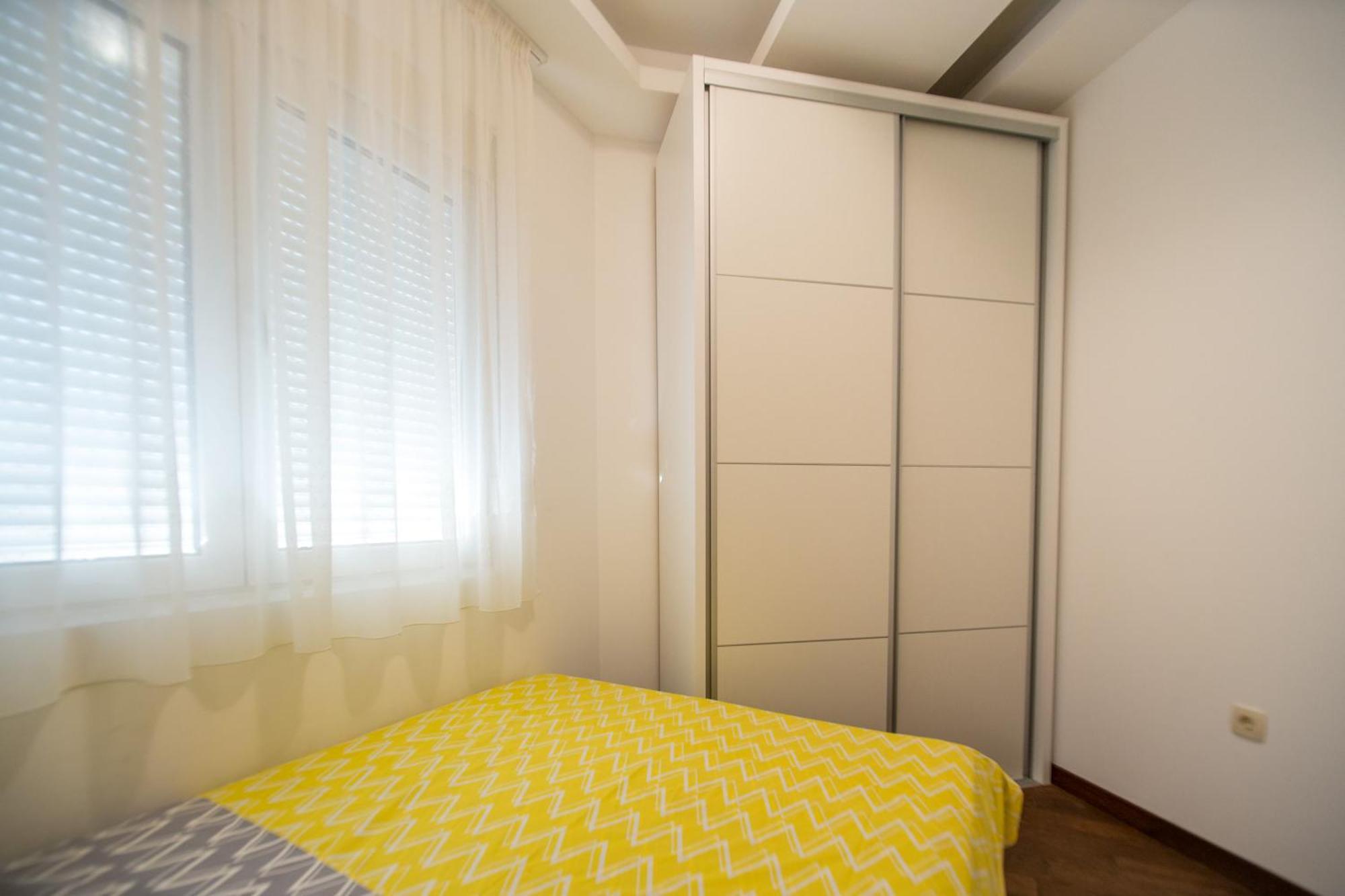 Becici -Lux Apartman Εξωτερικό φωτογραφία