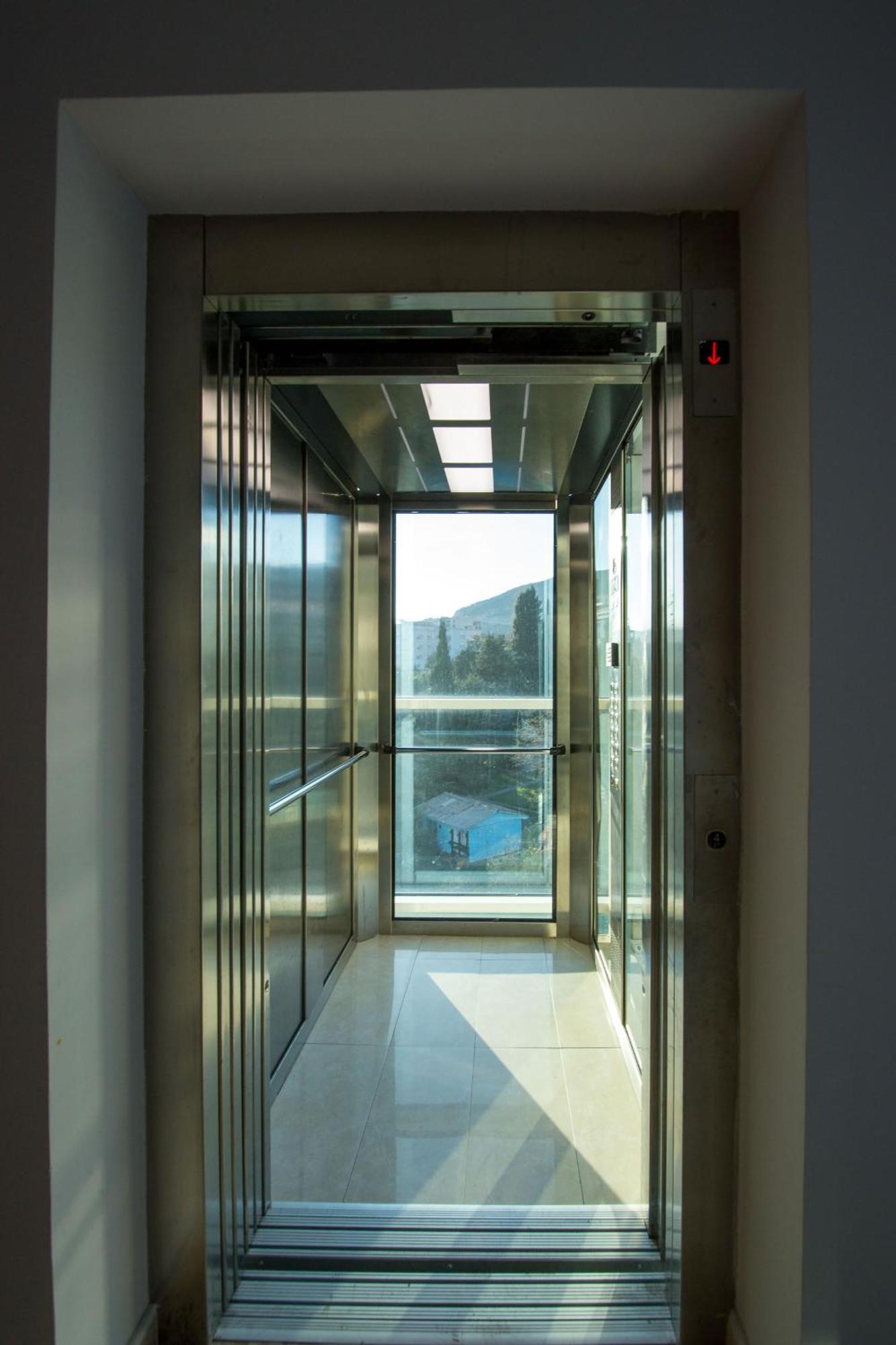 Becici -Lux Apartman Εξωτερικό φωτογραφία